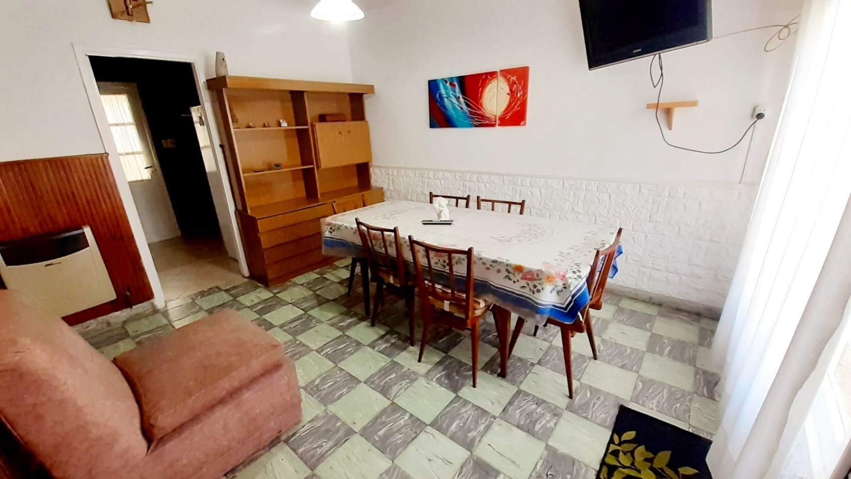Casa 3 ambientes con quincho y parque + departamento 
