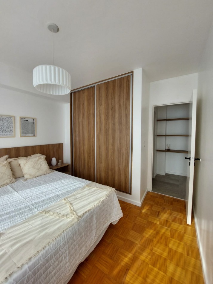 Departamento 2 ambientes al frente con balcon reciclado 
