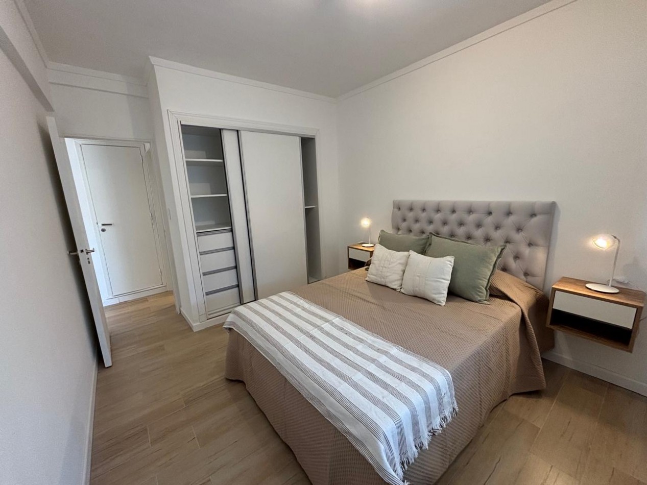 Departamento 2 ambientes al frente con balcon frances reciclado y amoblado