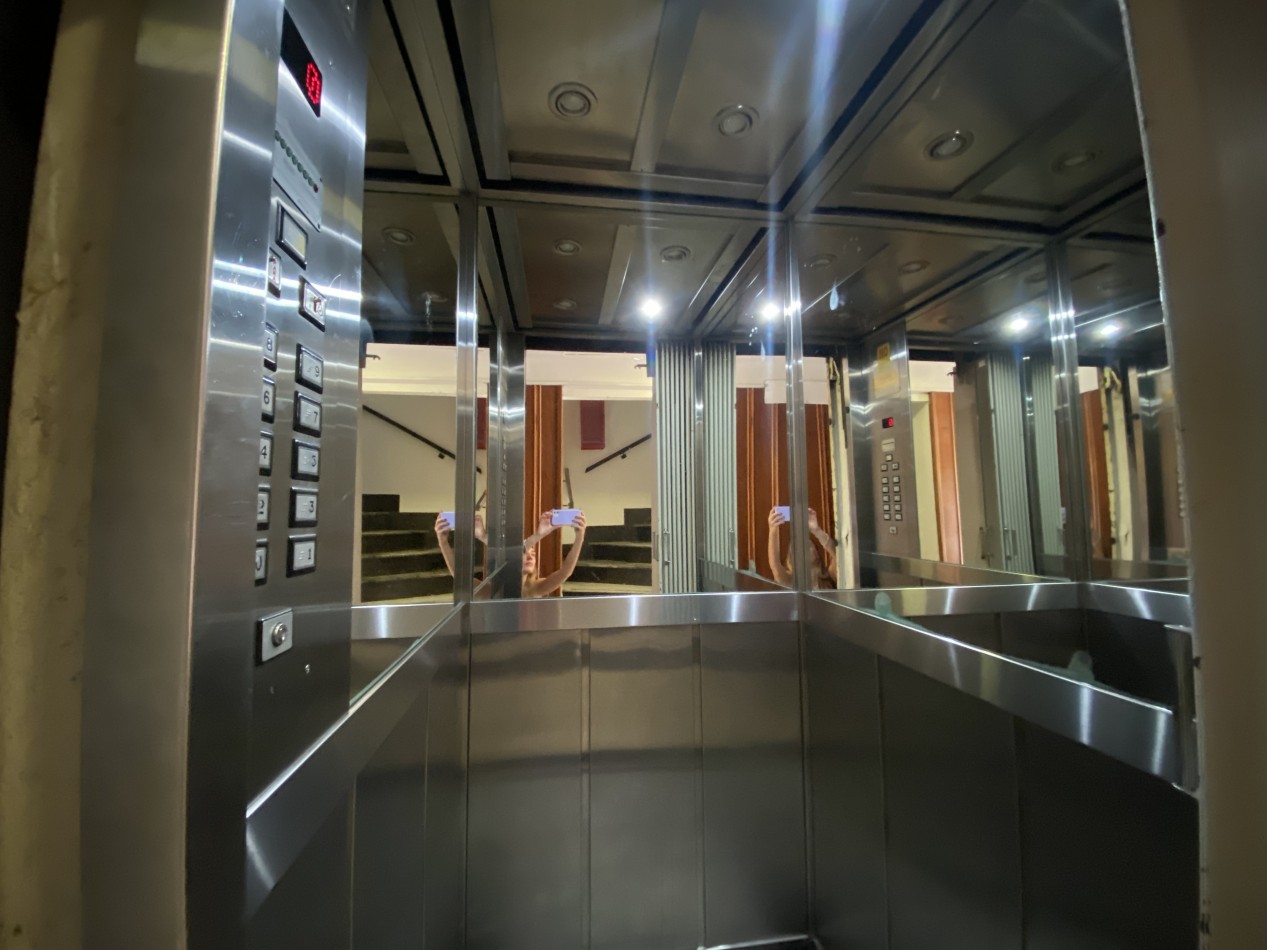 Departamento 1 Ambiente al frente con balcon 