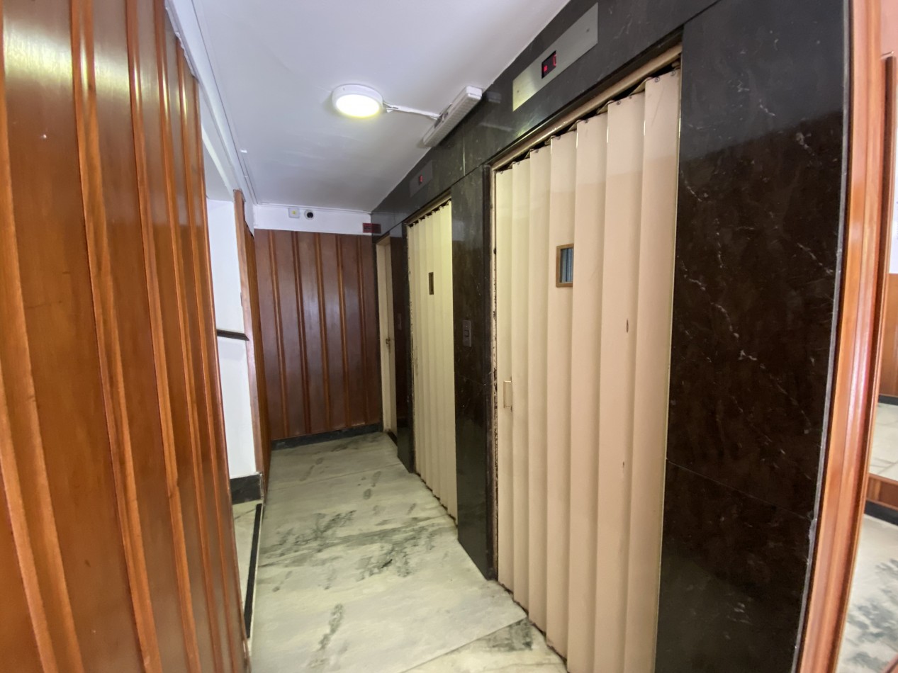 Departamento 1 Ambiente al frente con balcon 