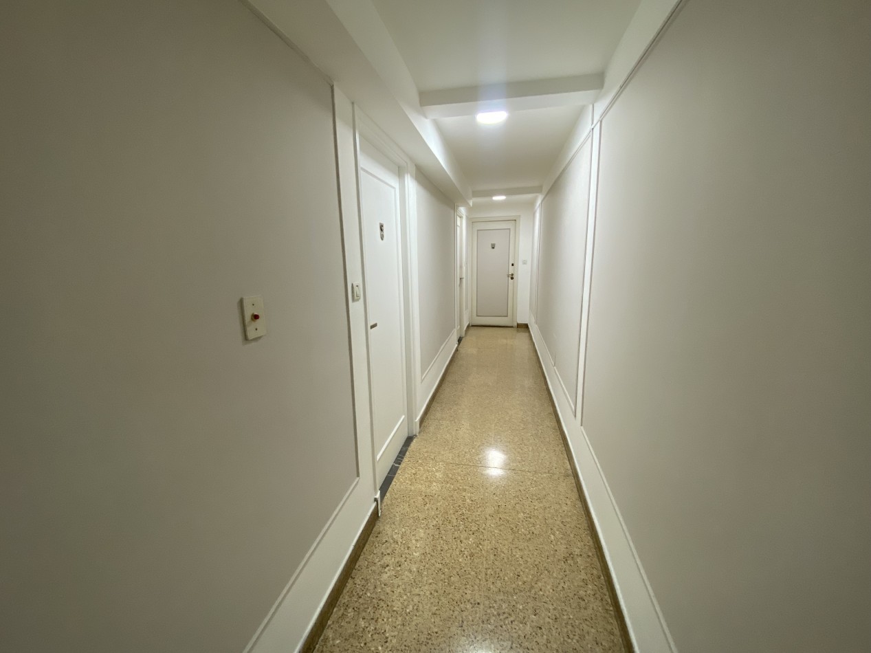 Departamento 1 Ambiente al frente con balcon 