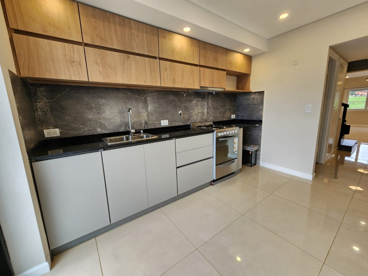 Departamento en duplex 3 ambientes con cochera 