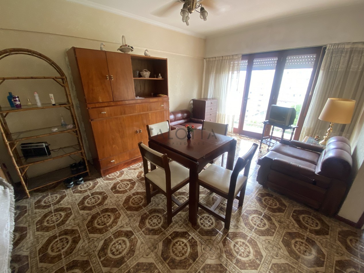 Departamento 1 Ambiente con balcon contrafrente abierto 