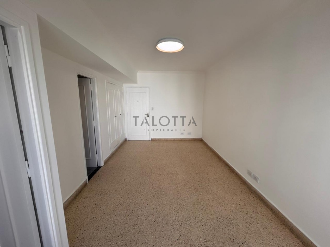 Departamento 1 Ambiente al frente con balcon 