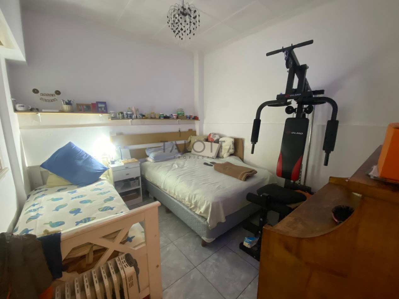 Departamento 2 ambientes con patio 