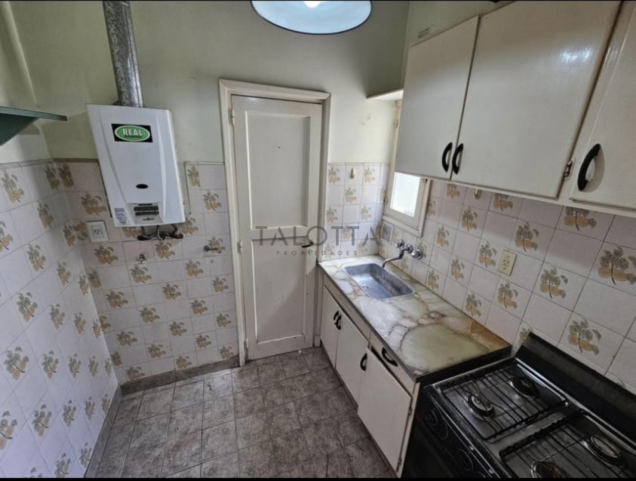 Departamento 2 ambientes con dependencia vista al mar 