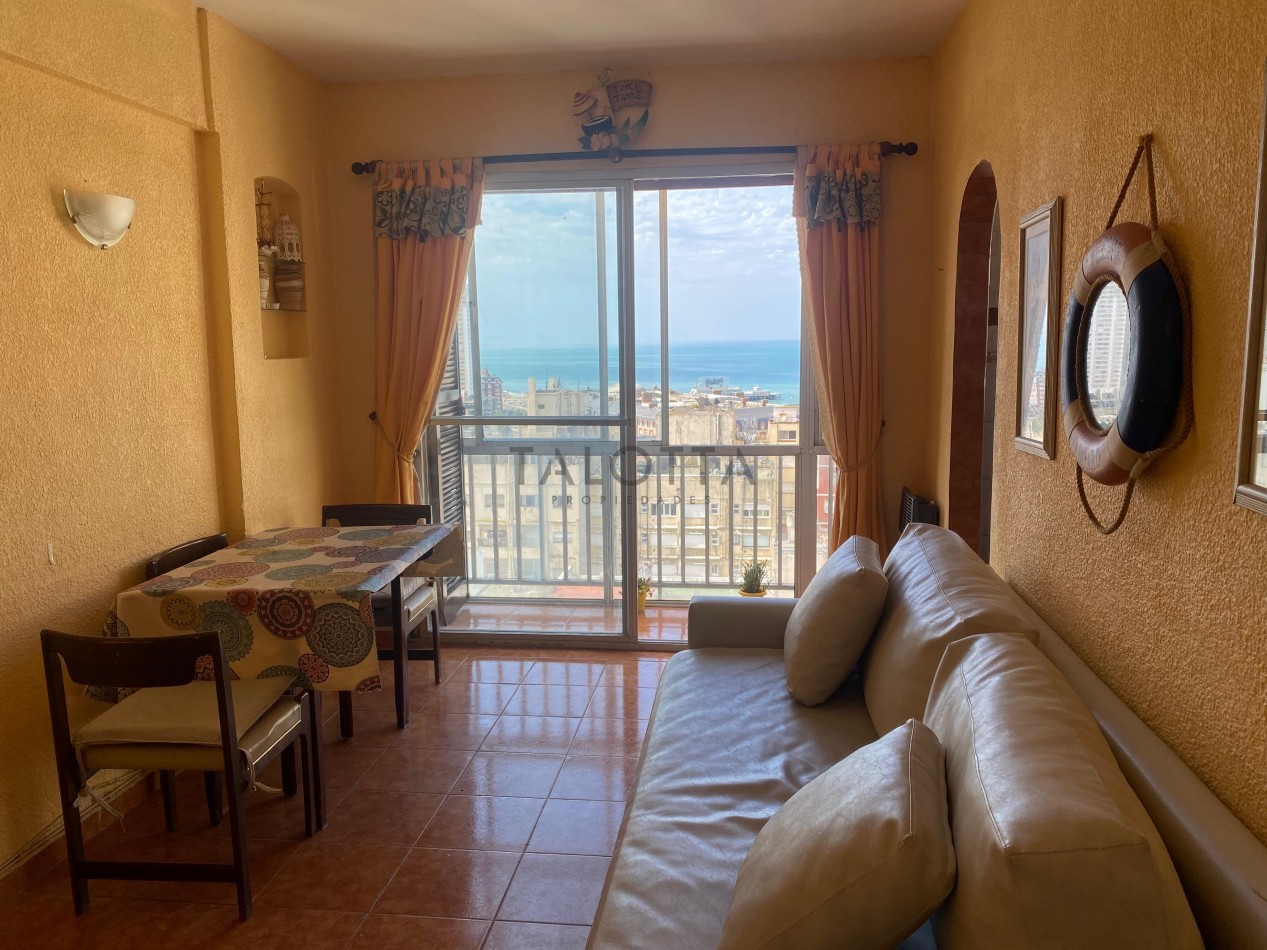 Departamento 2 ambientes con balcon vista al mar y cochera 