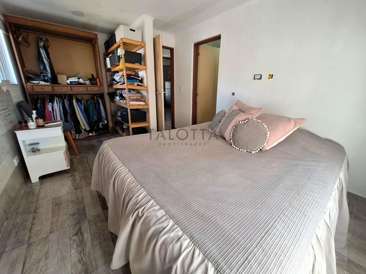 CASA 4 AMBIENTES CON PARQUE 