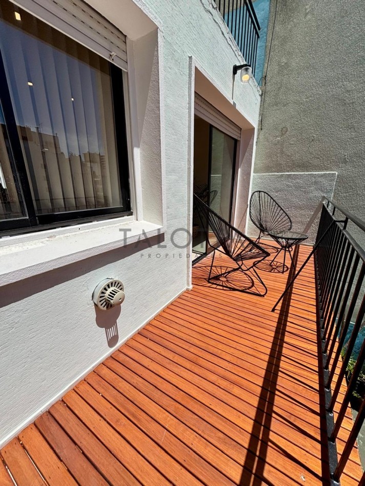 DEPARTAMENTO 3 AMBIENTES CON DEPENDENCIA RECICLADO Y AMOBLADO CON BALCON 