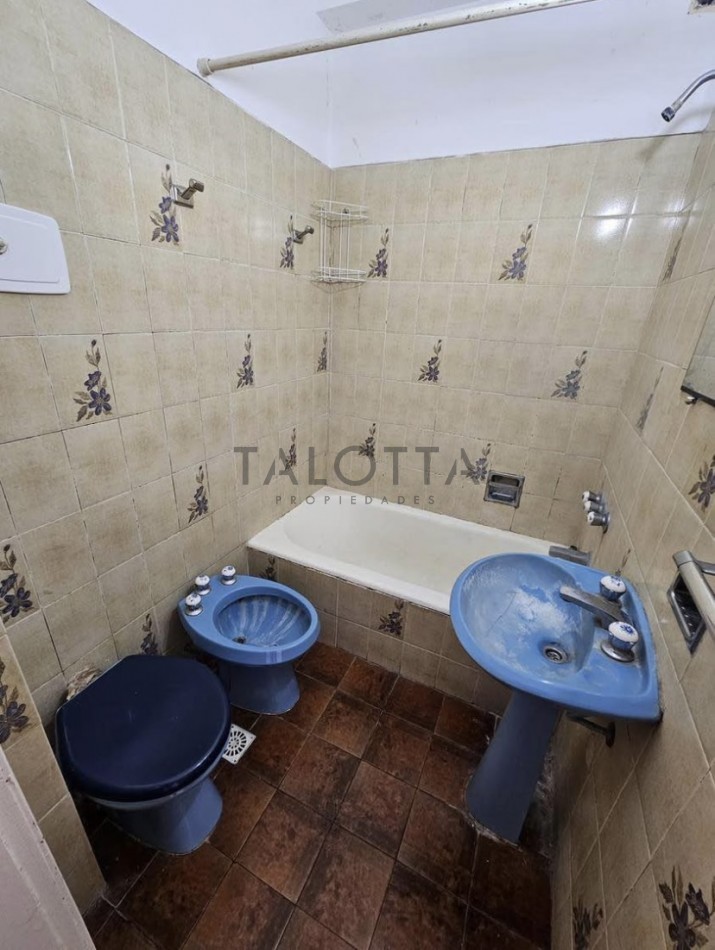 Departamento 2 ambientes con dependencia vista al mar 