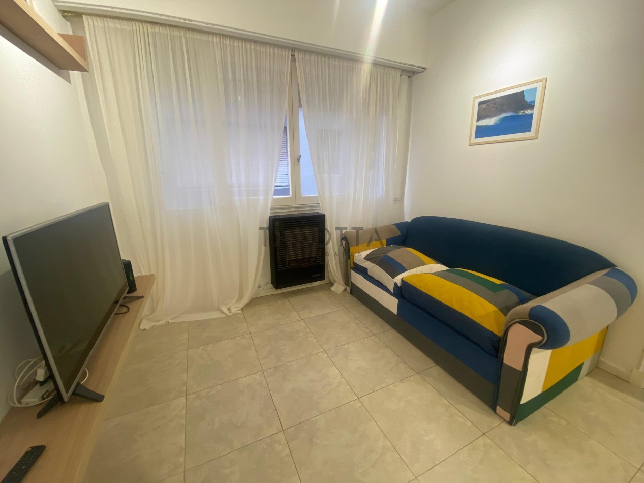 Departamento 2 ambientes amoblado 