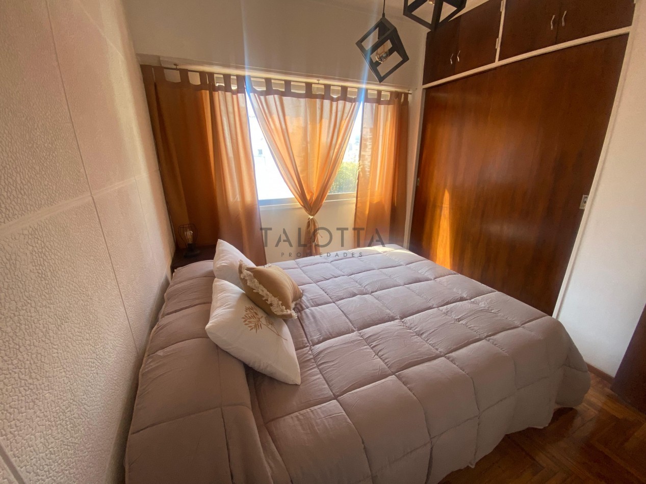 Departamento 2 ambientes al frente con balcon amoblado