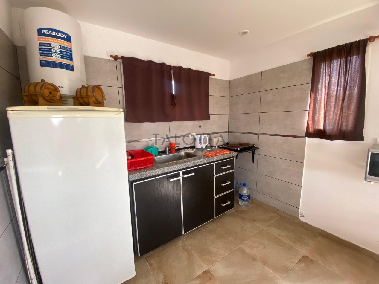 Venta de complejo de departamentos a 30 metros de la costanera 