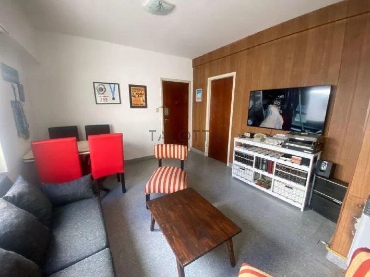 Departamento 2 ambientes contrafrente Chauvin