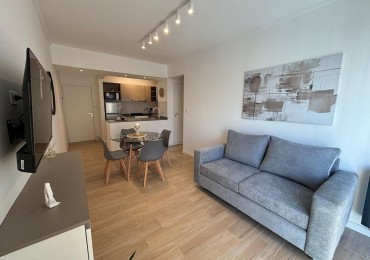 Departamento 2 ambientes al frente con balcon frances reciclado y amoblado