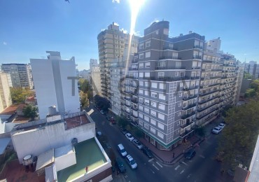 Departamento 2 ambientes al frente con balcon amoblado